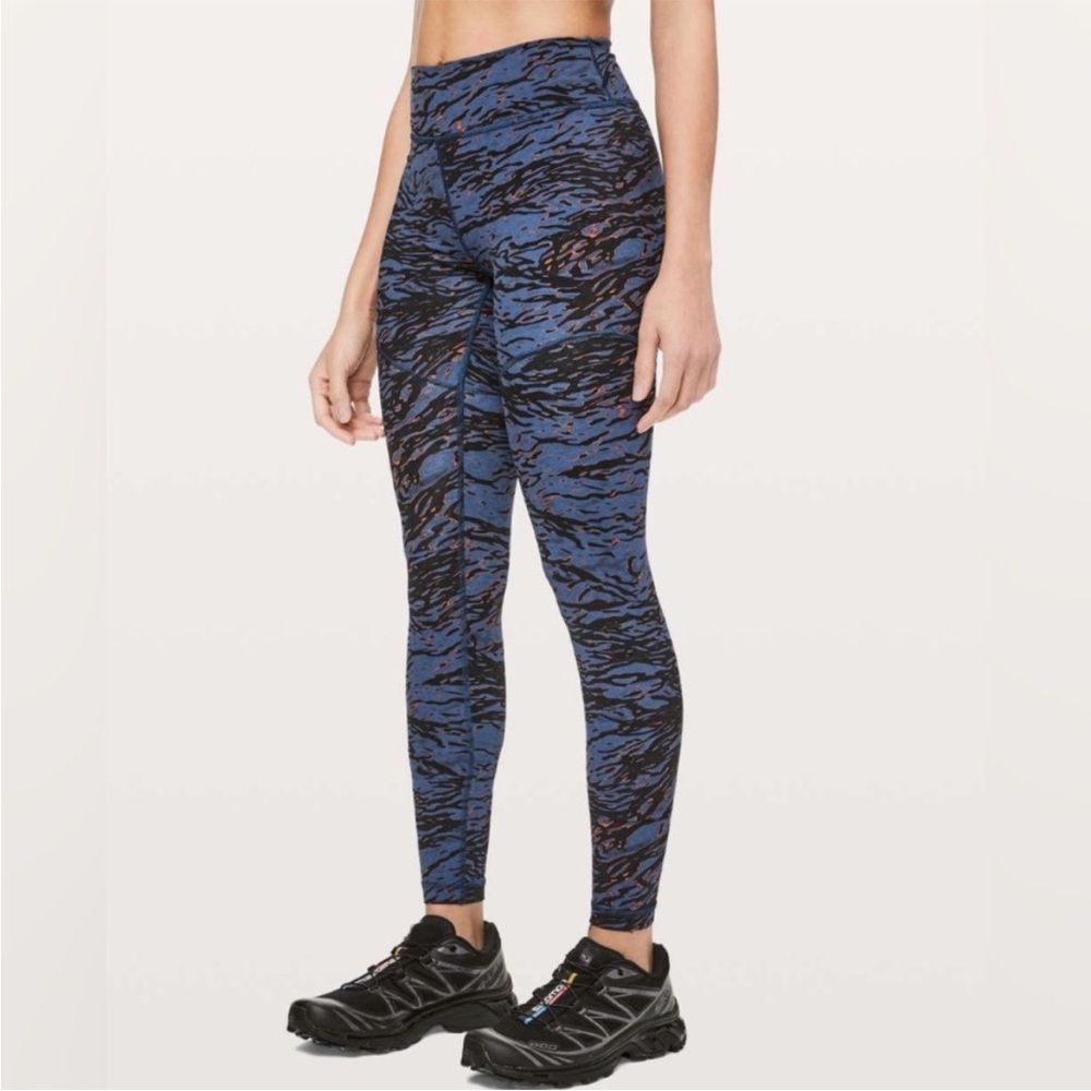 LULULEMON - Arise Tight lululemon lab